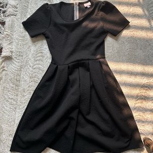 Lularoe amelia textured black dress